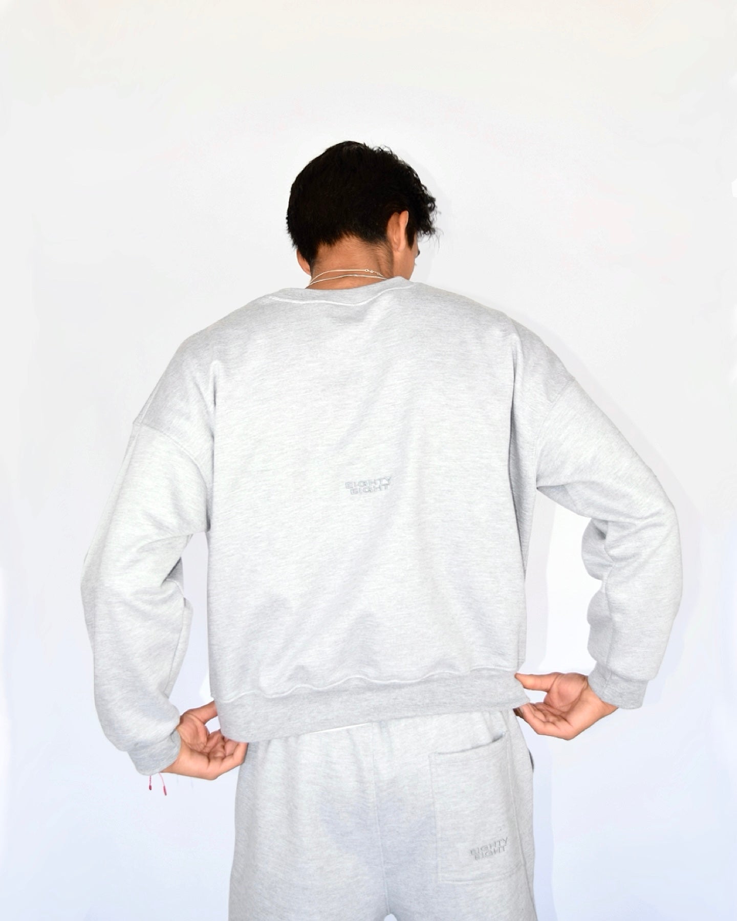 BOXY CREWNECK - GRIS