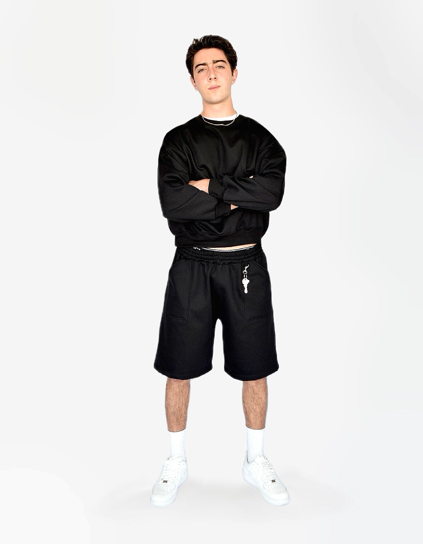 BOXY CREWNECK - NEGRO