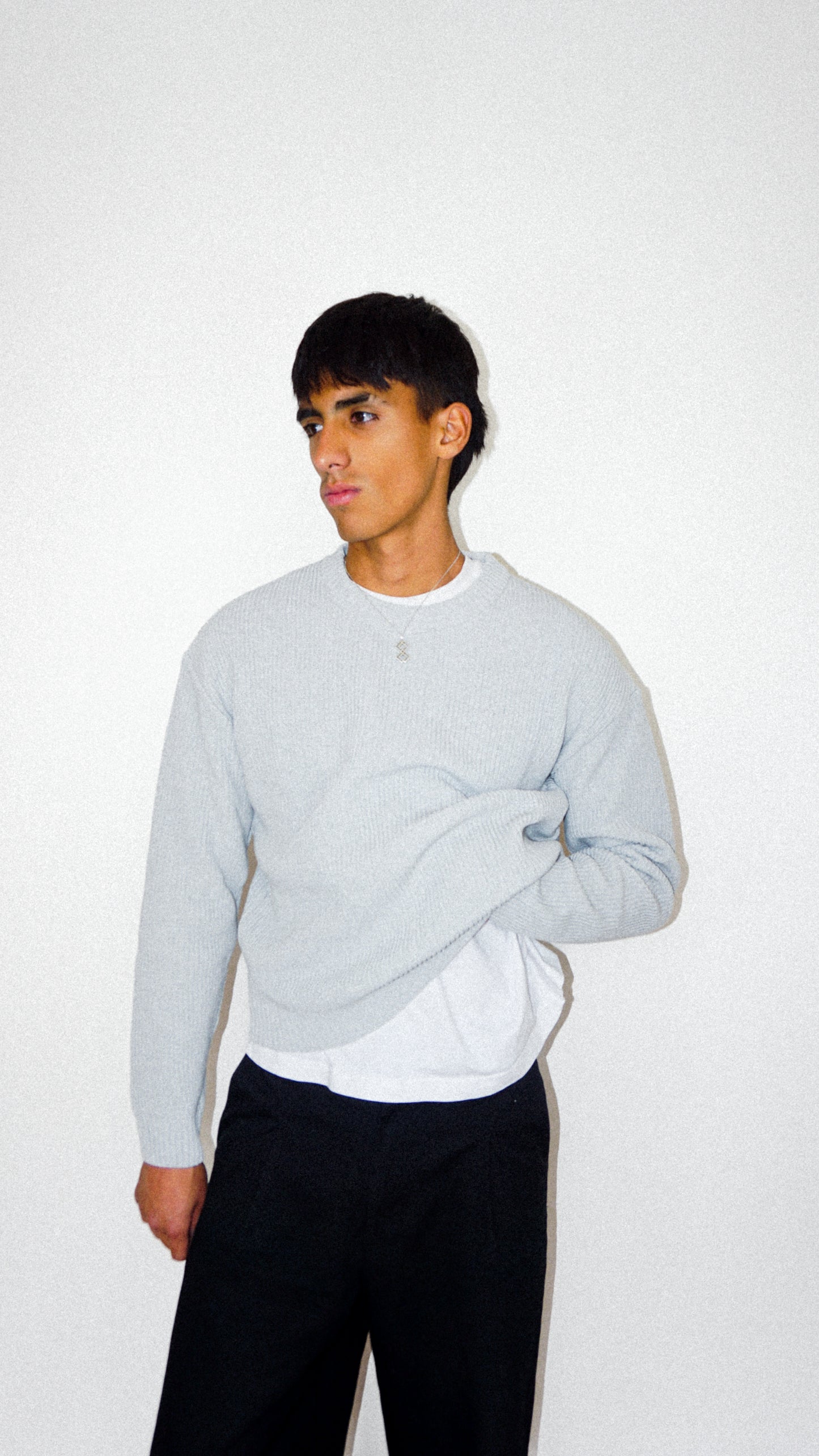 SUÉTER KNIT - GRIS CLARO