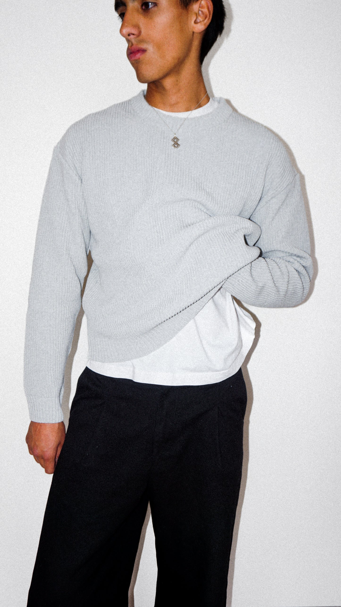 SUÉTER KNIT - GRIS CLARO