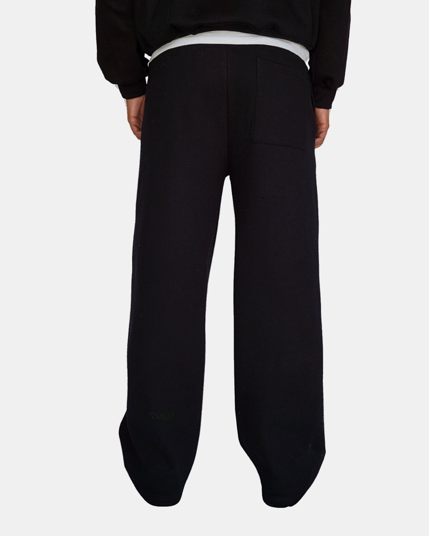 CONJUNTO BÁSICO - NEGRO