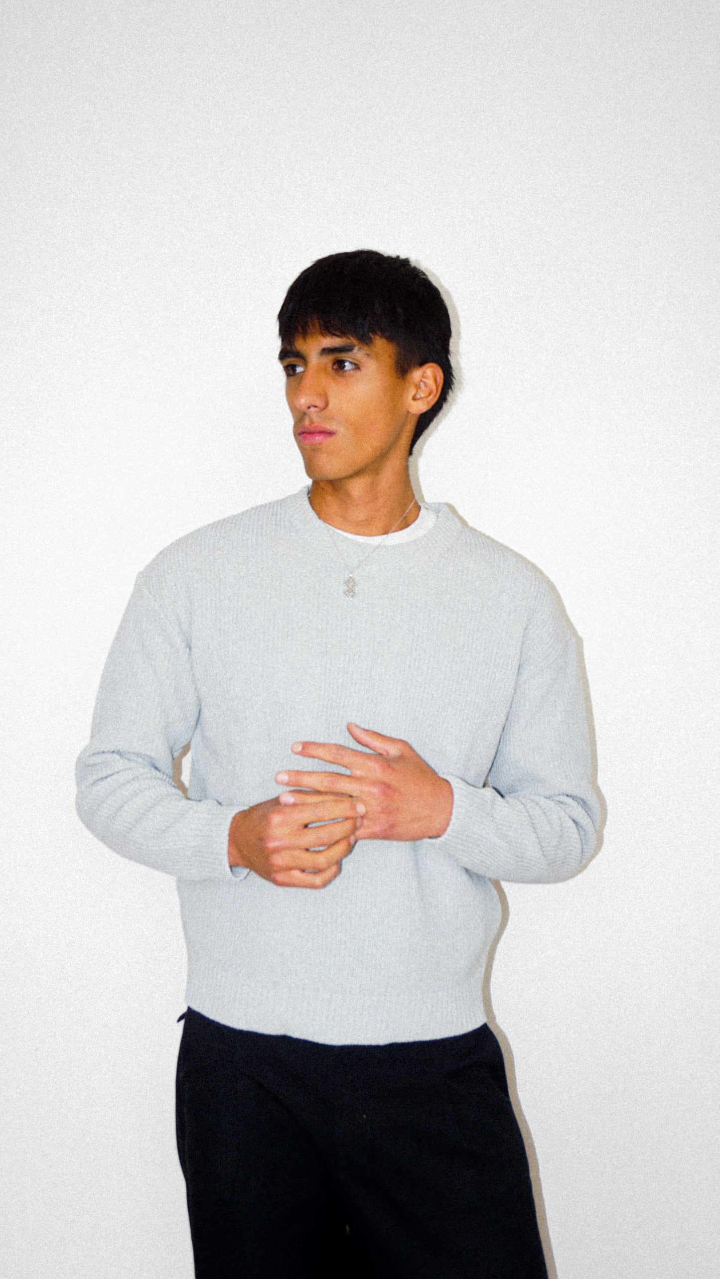 SUÉTER KNIT - GRIS CLARO